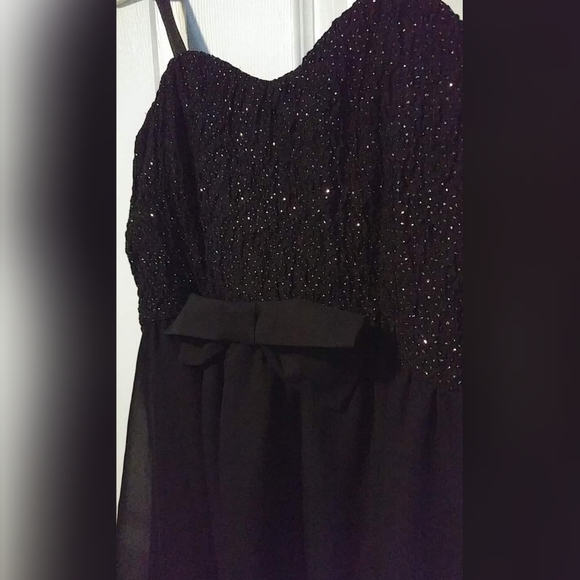 Forever XXI Black party dresa - Picture 2 of 2